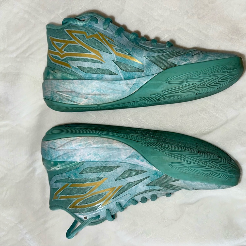 Puma Teal and Light Teal Athletic Sneakers - Picture 7 of 10